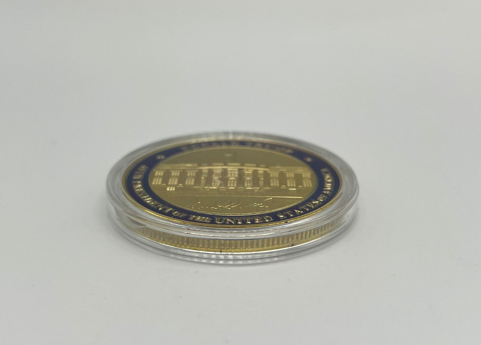 Donald Trump Seal of The President Coin Gold Plated Collectible