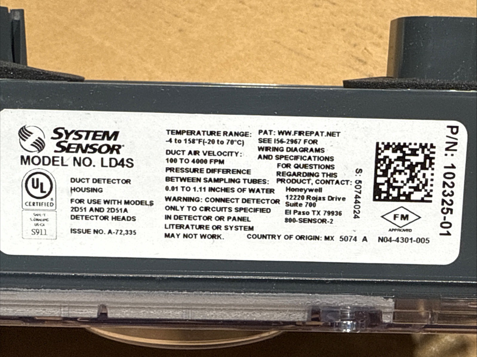 System Sensor Model: LD4S 4-wire Duct Smoke Detector Lennox 102325-01 New
