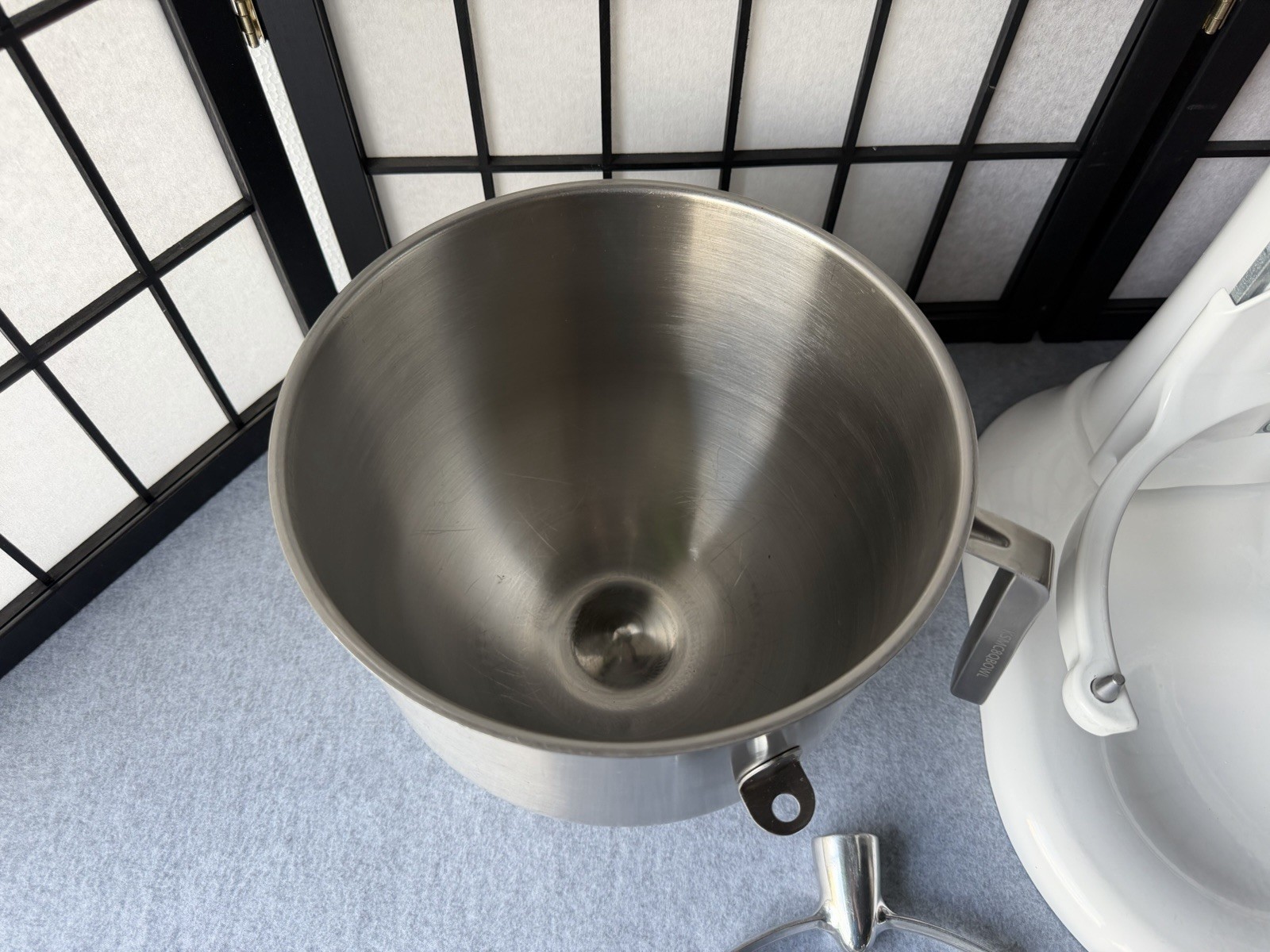 KitchenAid KSM8990WH 8-Quart Commercial Bowl-Lift Stand Mixer