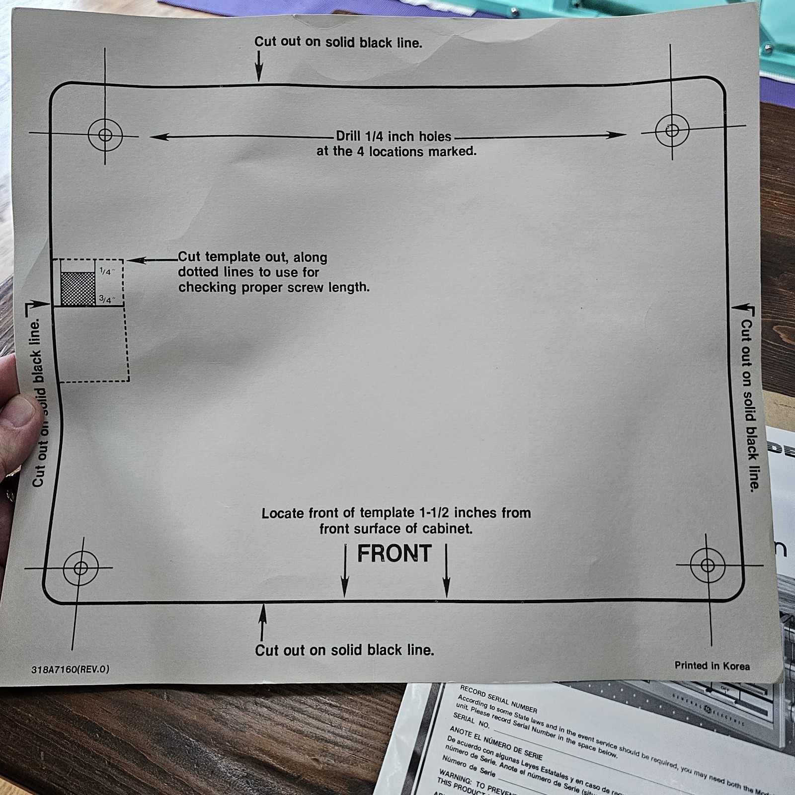 Spacemaker Kitchen Companion GE TV/Radio 5” B&W FM/AM 7-7150 Original Box Clean