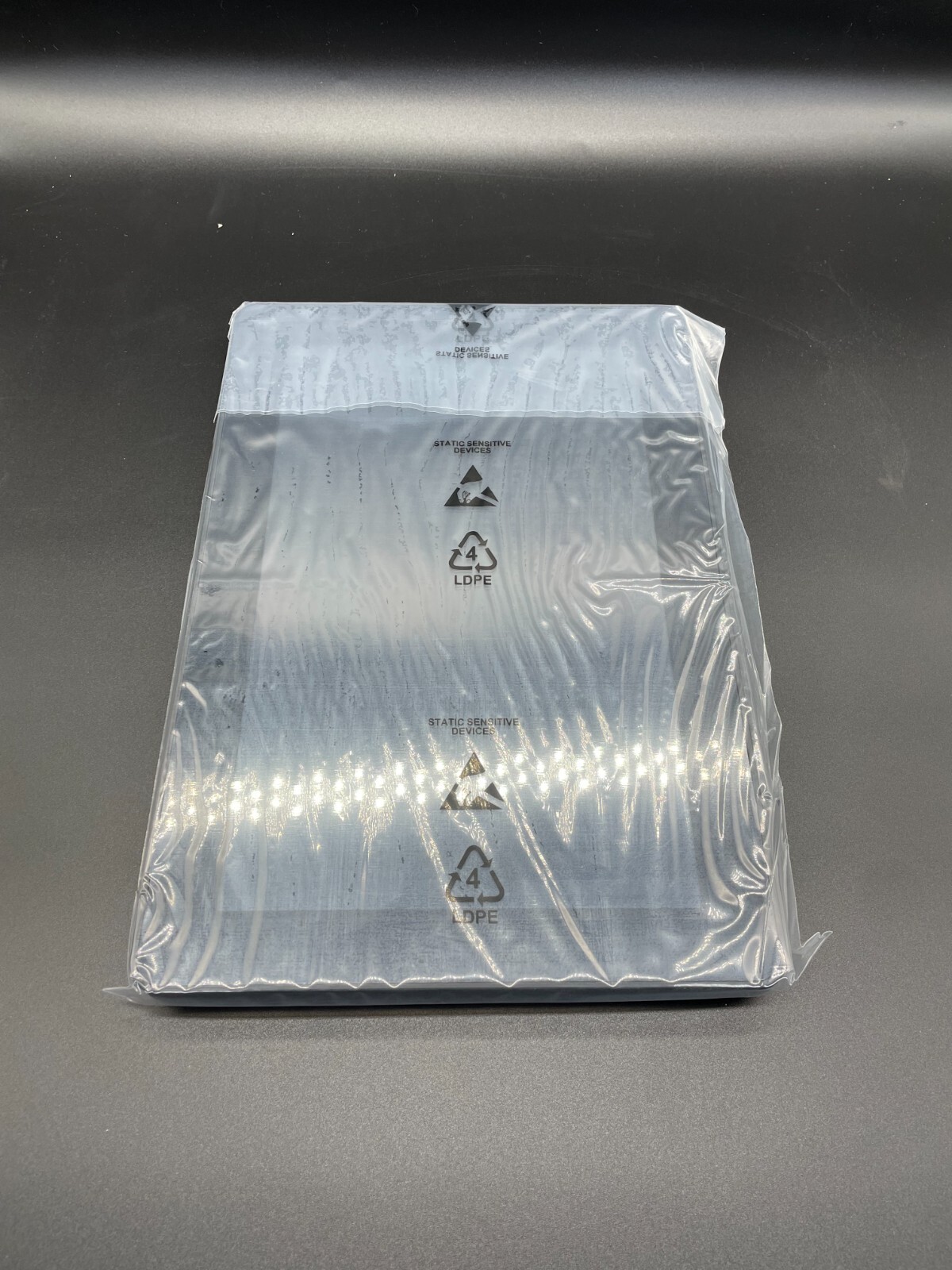 New DOLBY VOICE Mimo UM-1080C USB TOUCH MONITOR Screen W/ STAND, factory sealed