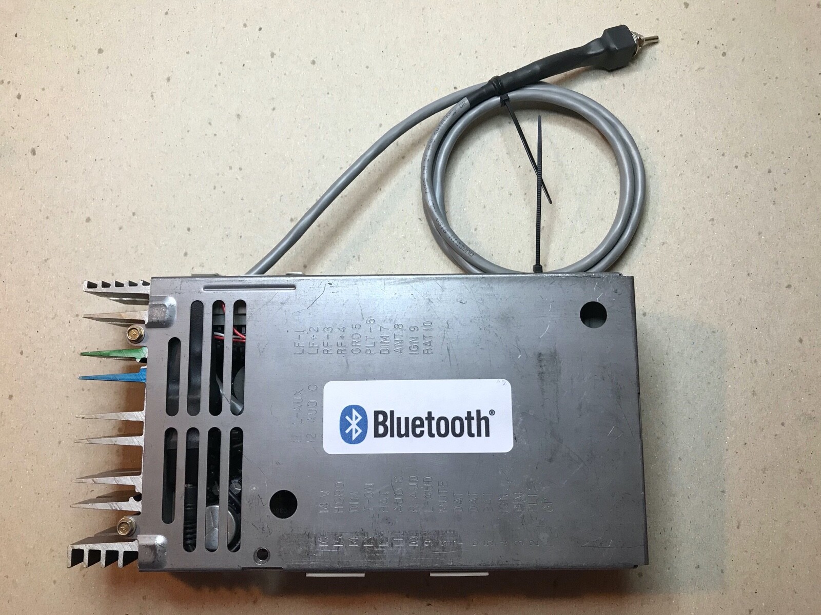 CHEVY-GMC 88-94 TRUCK RADIO-with-EQ RECEIVER BLUETOOTH GM DELCO CDM AMP TUNER BT