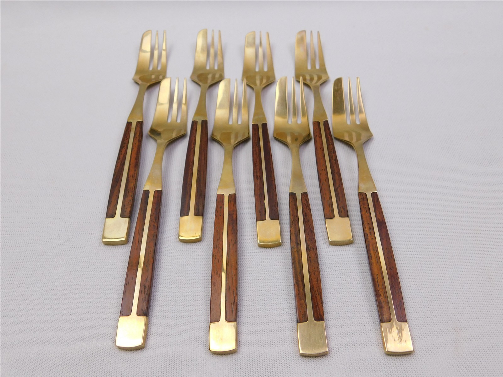 91Pcs JEAN-CLAUDE Bronze & Rosewood Flatware Set MCM Service for 8 + Service Pcs