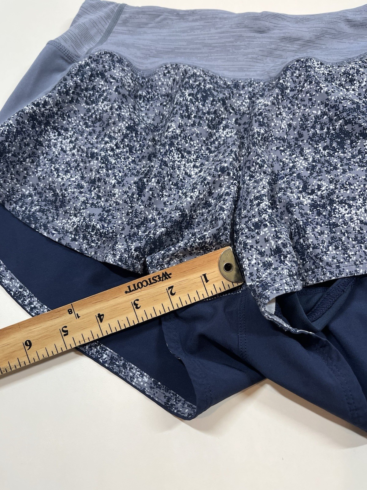 Blue Outdoor Voices Athletic Gym Training Shorts Women's Size M Medium