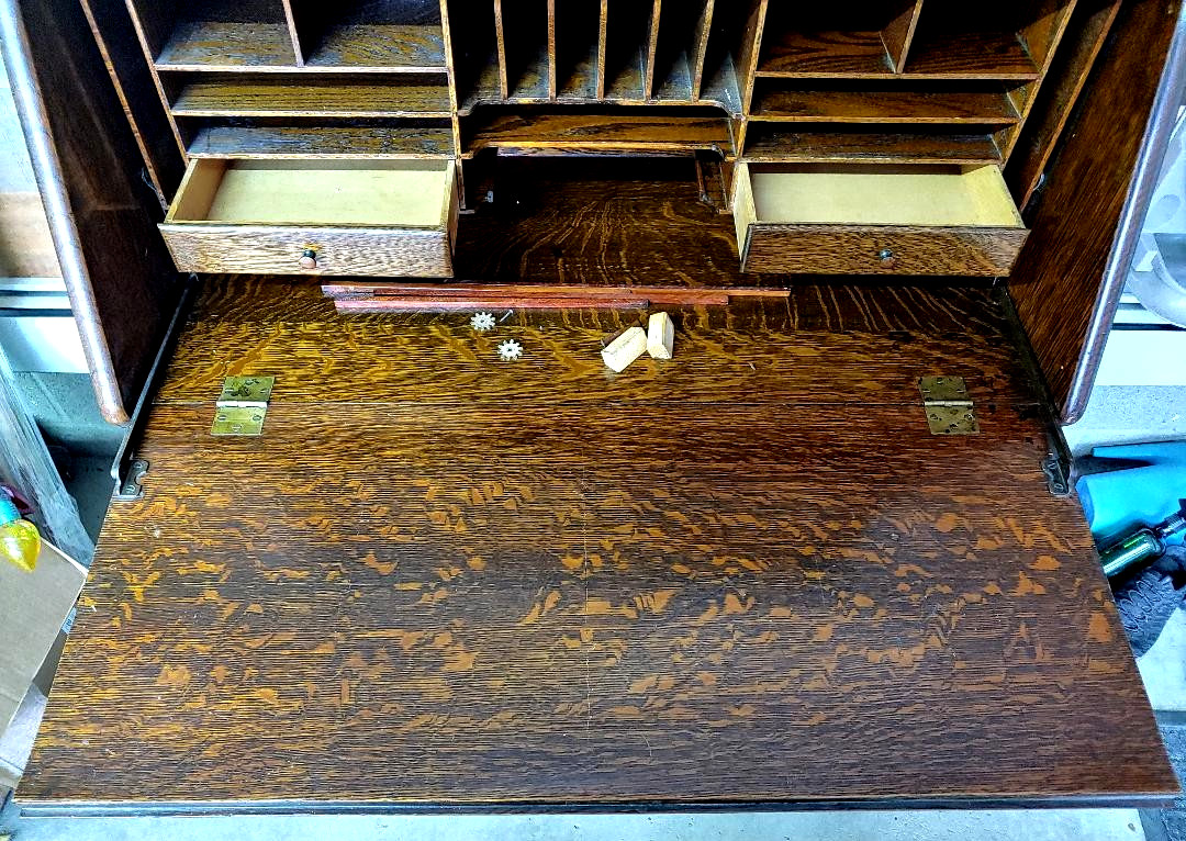 FANTASTIC MACEY QUARTER SAWN OAK BARRISTER BOOKCASE W/ DROP FRONT DESK W 2 DRAWS