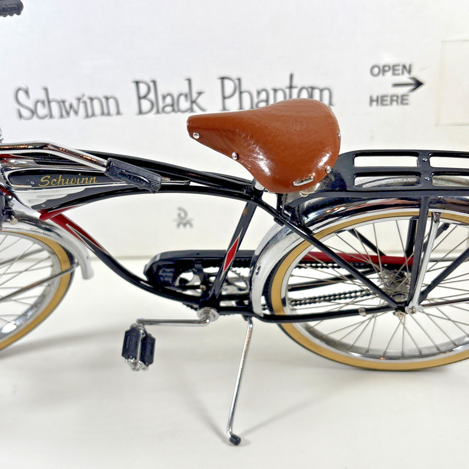 Danbury Mint Schwinn Black Phantom 1:6 Scale Die Cast Model Bicycle COA & BOX