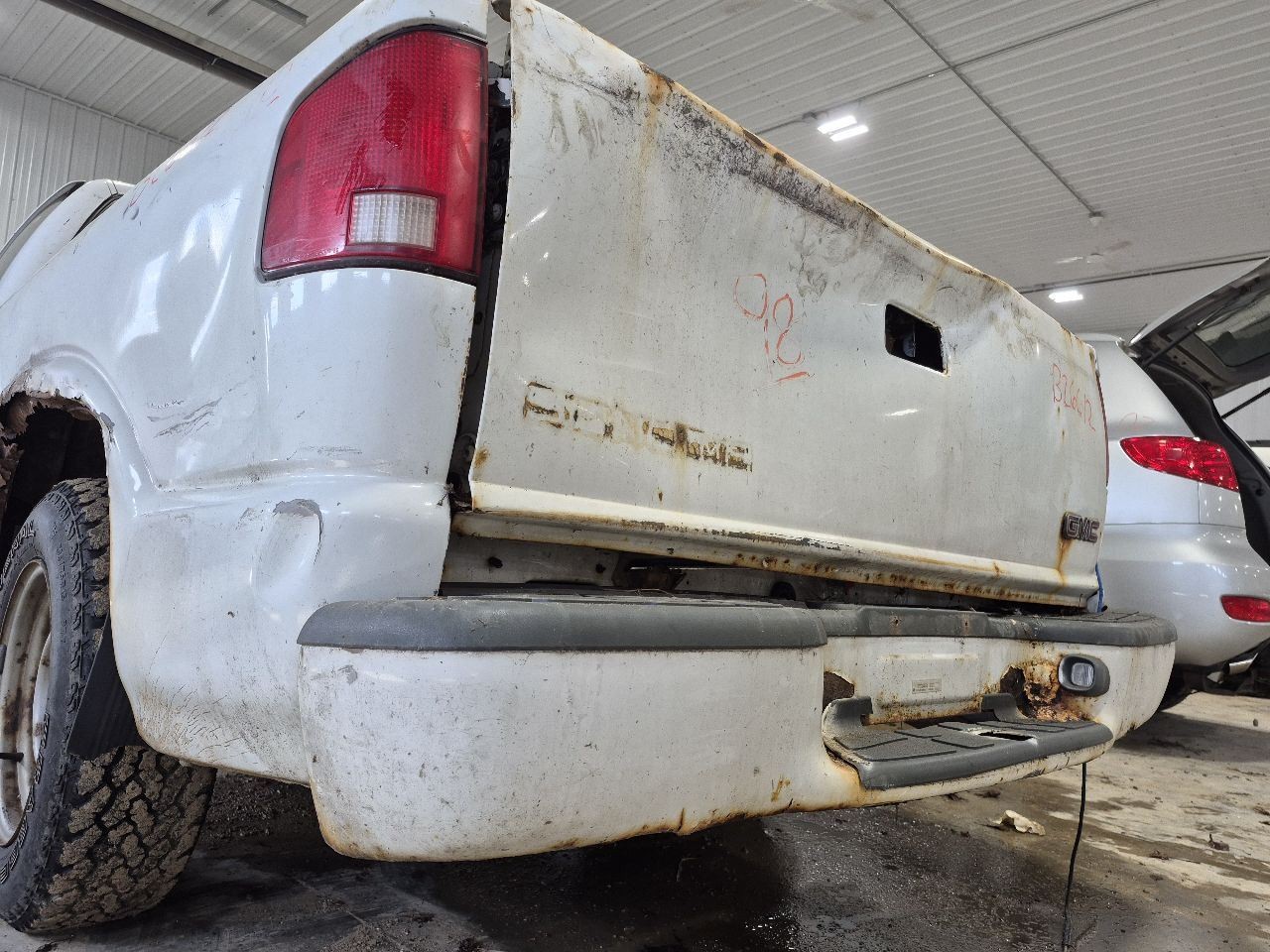 Manual Transmission 2WD 4x2 2.2L Fits 96-99 S10/S15/SONOMA 1329091