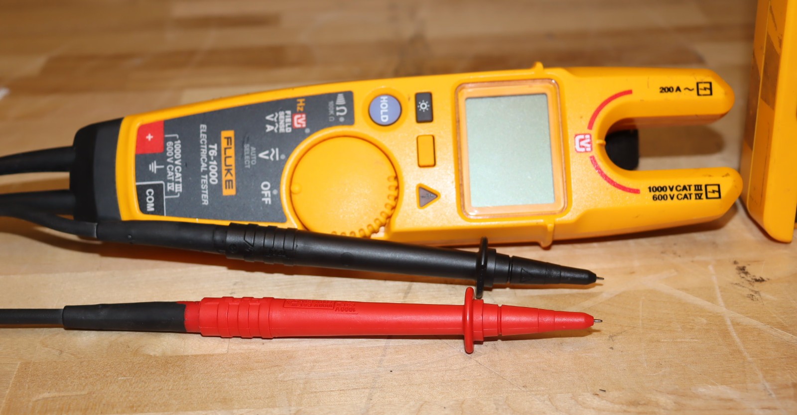 Fluke T6-1000 Electrical Test Meter with FieldSense w/PRV240FS Proving Unit GOOD