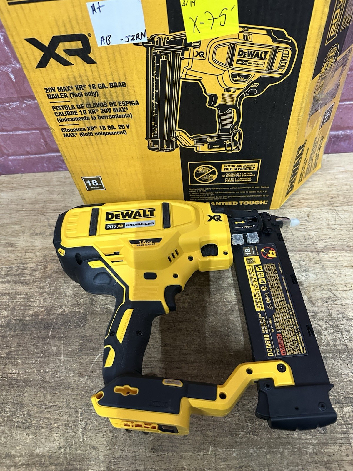 DEWALT 20V MAX XR 18-Gauge Brad Nailer (Tool Only)- DCN680B (Open Box)