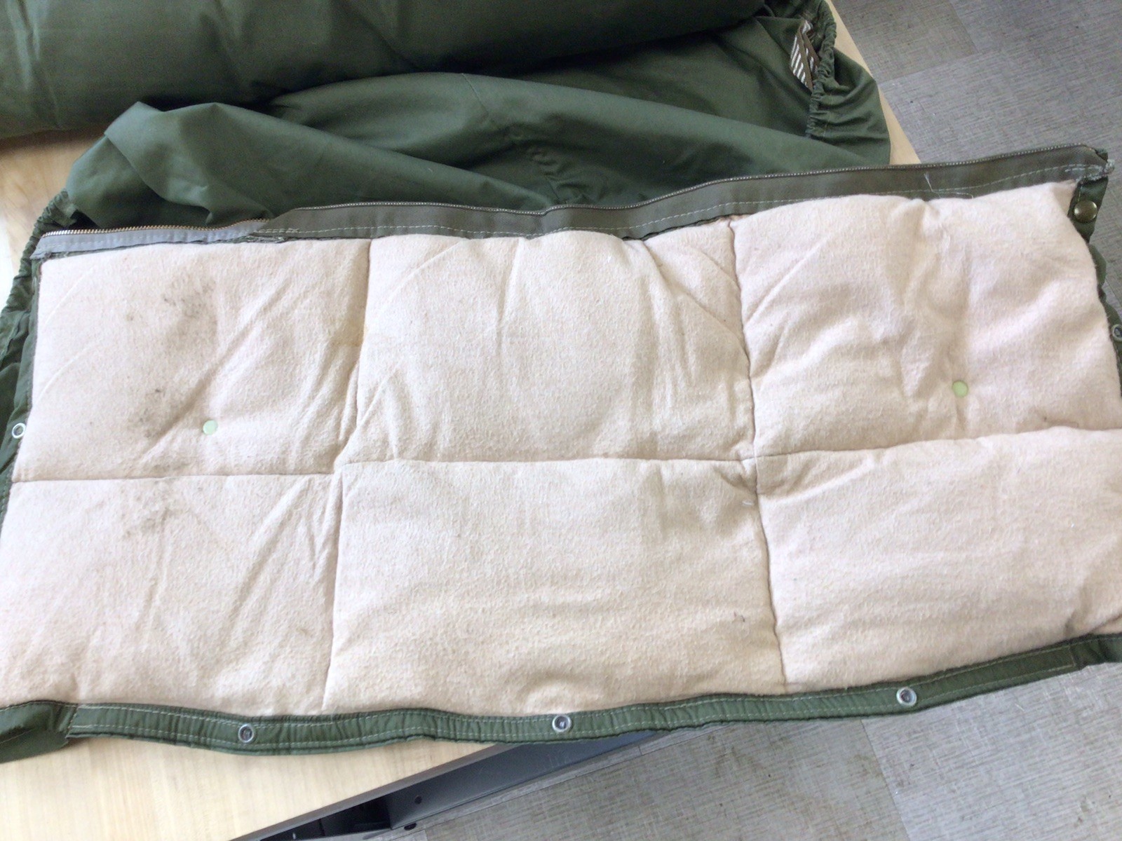 Woods Arctic Sleeping Bag / Alaska Sleeping Bag, Trail