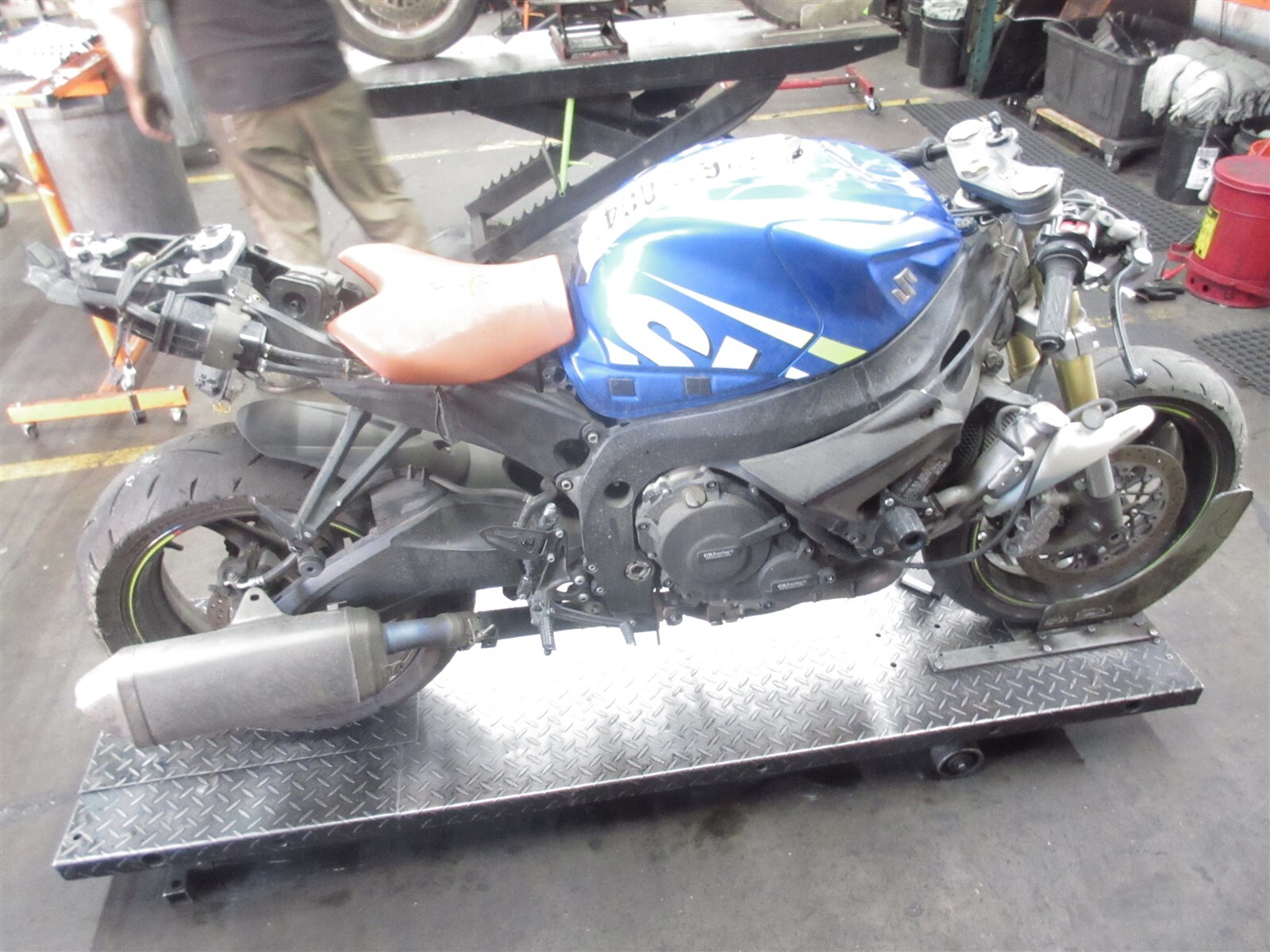 2015 11-20 Suzuki GSXR 750 GSXR750 Crankcase Case Engine Motor Block Piston Lot