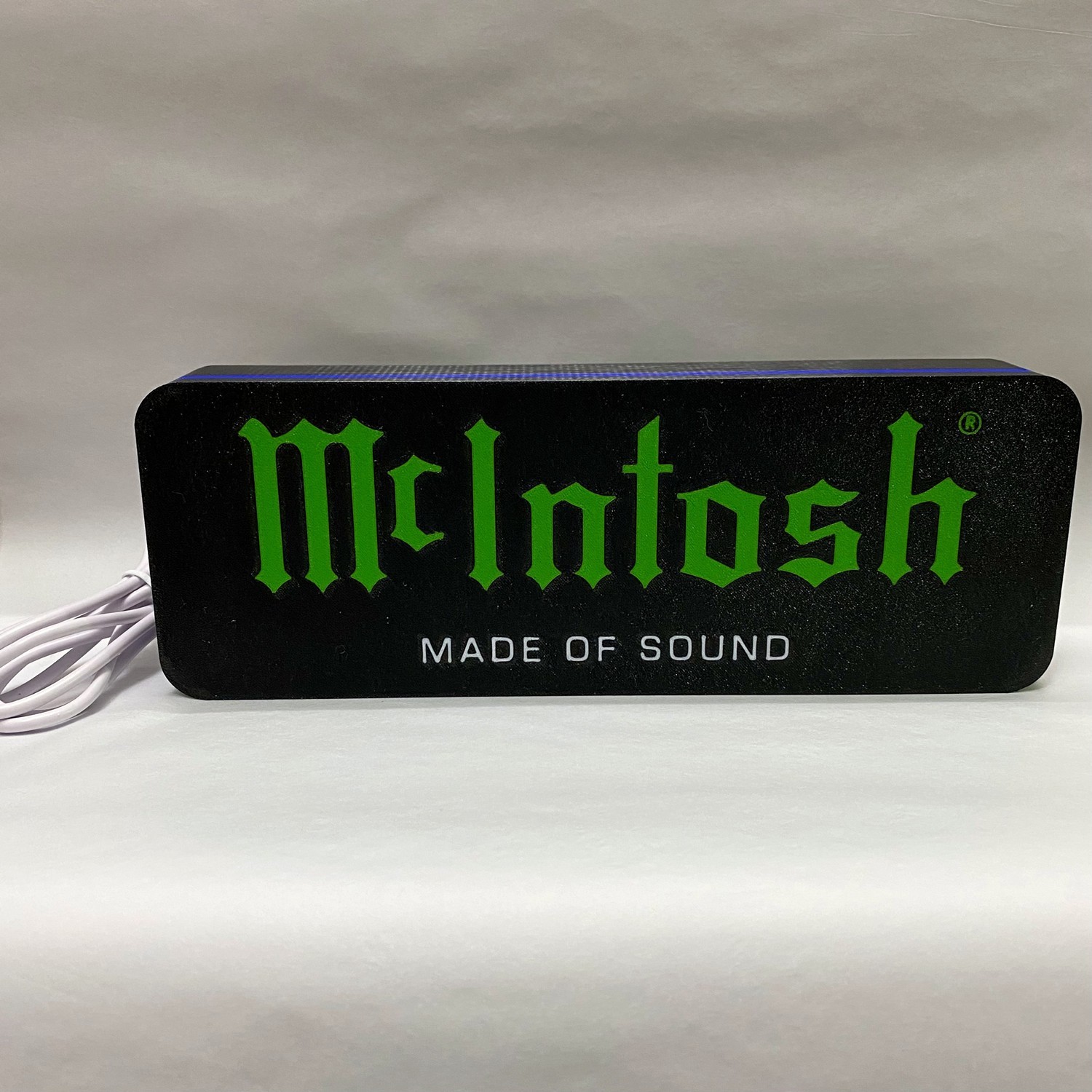 USB LED Lamp Neon Sign 9 Inch McIntosh 3D Printed Light Box Audio Theme Light-Up