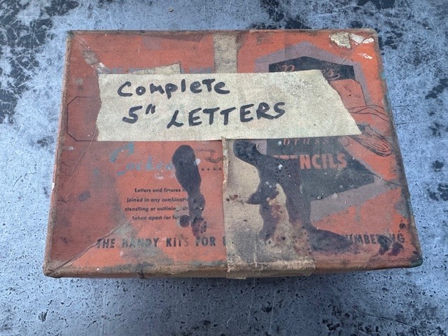 Vintage Reese's Lockedge Brass Interlocking Stencils 5" Complete With Box