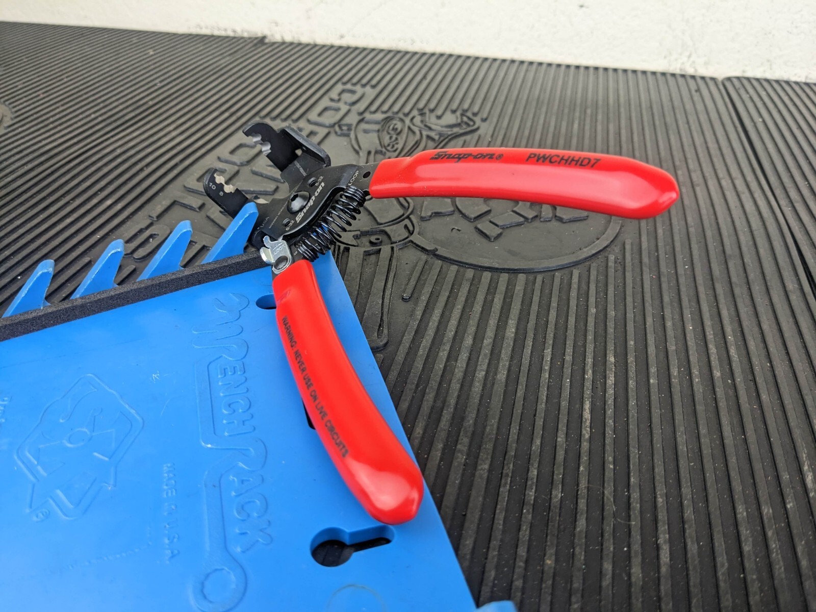 #bf266 Snap-on Tools USA RED Soft Grip 7" Inline Wire Stripper / Cutter PWCHHD7