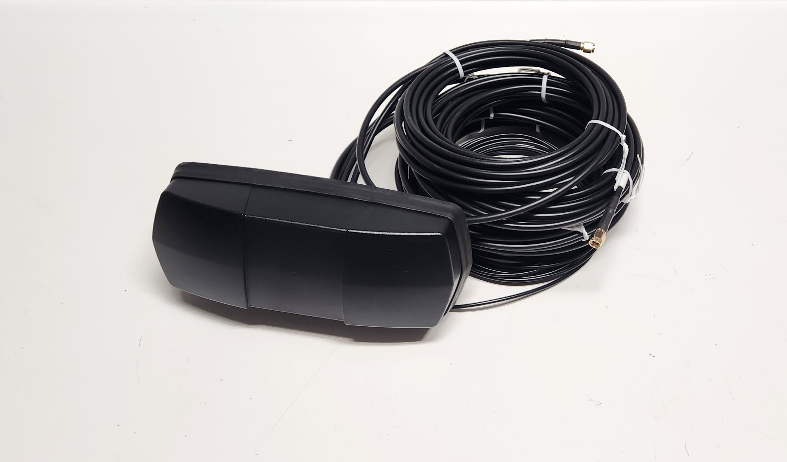 RFMAX Vehicle Mount 4G/5G 5-in-1 Antenna for Mobile Cellular Routers