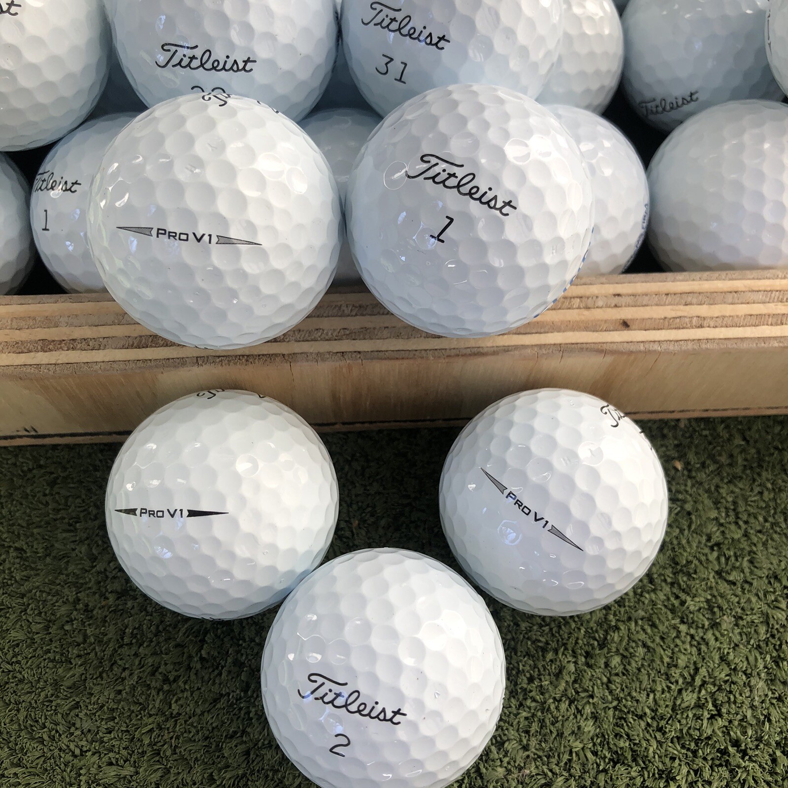 50 Titleist Pro V1 4A Grade Used Golf Balls (AAAA) White