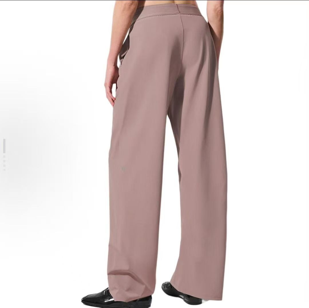 NWT Alo yoga Suit Up Trouser (Regular) Taupe S
