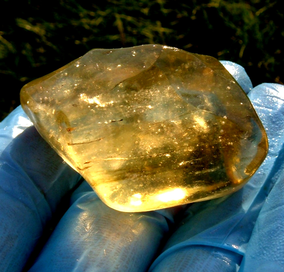 Libyan Desert Glass Meteorite Tektite impact specimen( 209 crt)Super GEM- AAAAA+