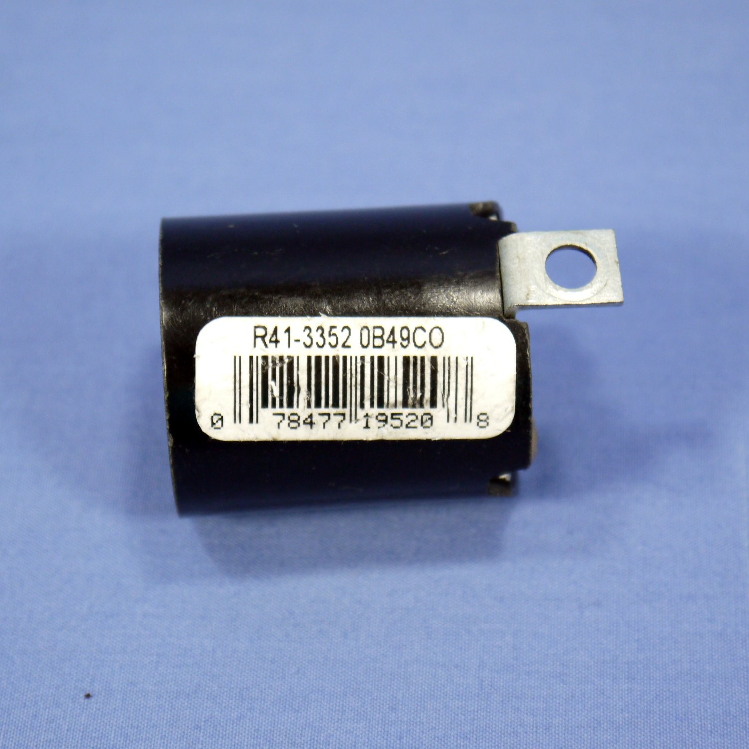 Leviton 3352-F Phenolic Lampholder Light Sockets Bracket Mount Medium Base 20pcs