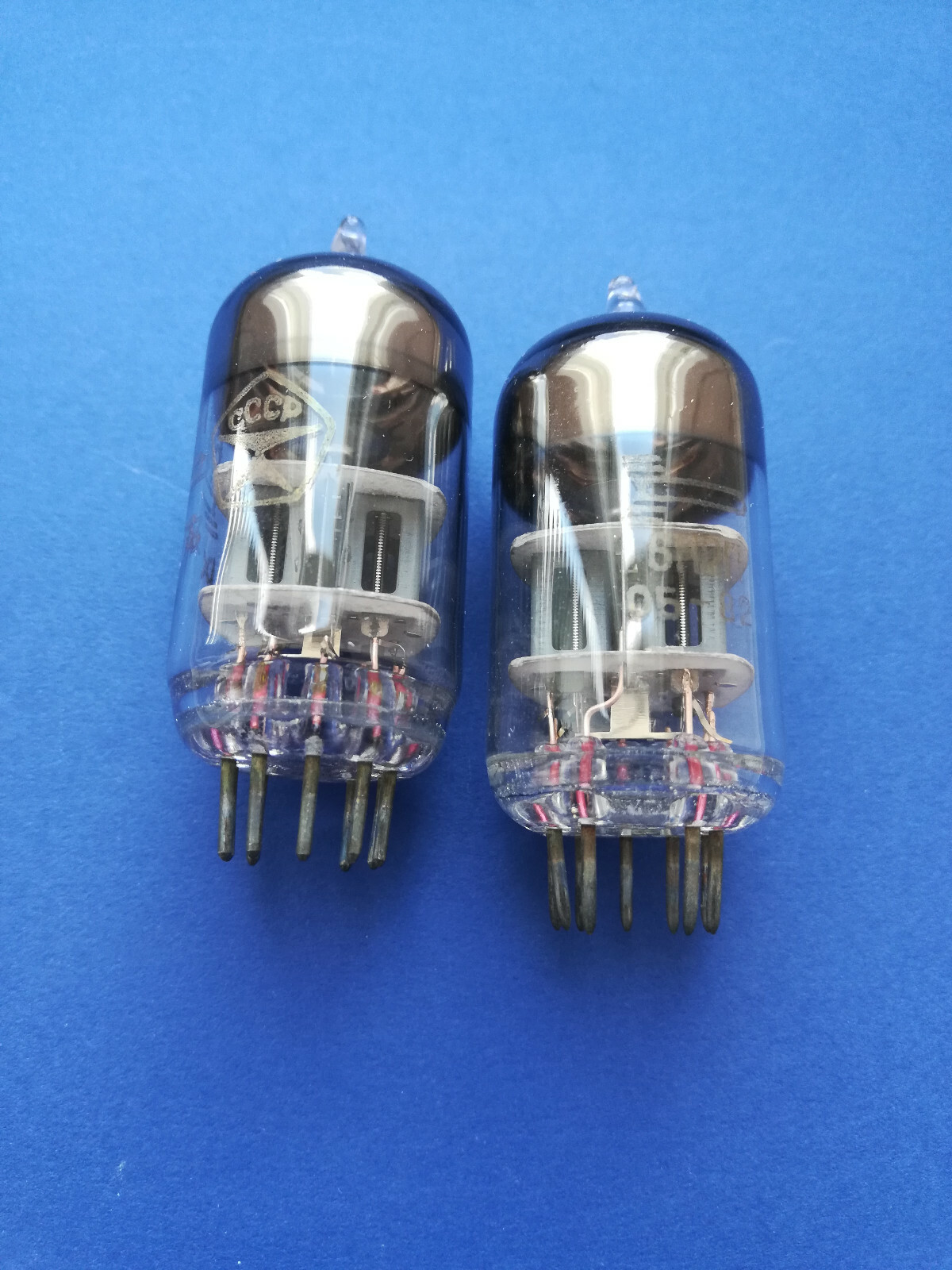 6N2P Hi-Fi TUBES GOLD GRID 2pcs NOS ~ ECC83 12AX7