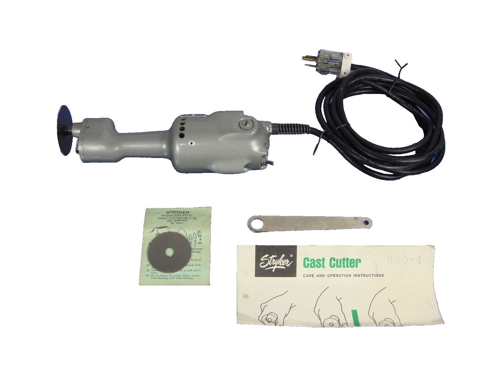 Stryker 840 Cast Cutter Oscillating Saw with 2" and 2.5" Blades Long Cord