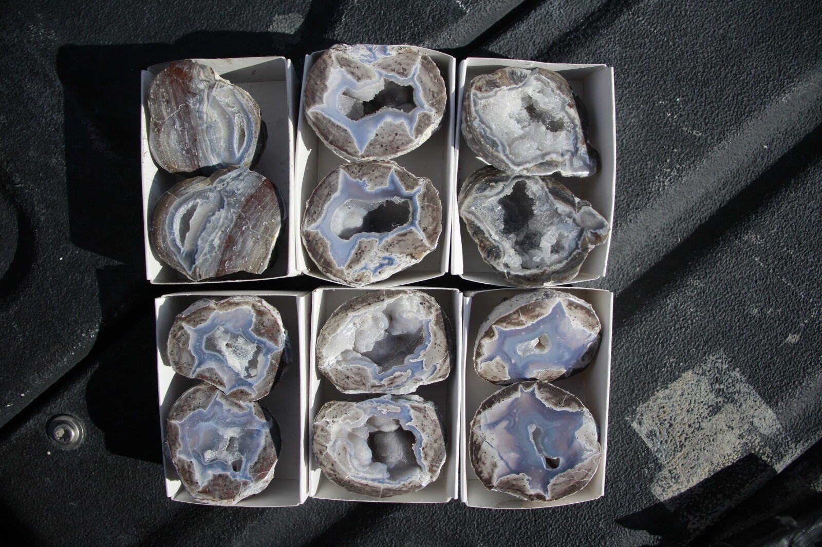 One Pound, 5-7 Whole Dugway Geodes • 1.5" - 2.0" diam.