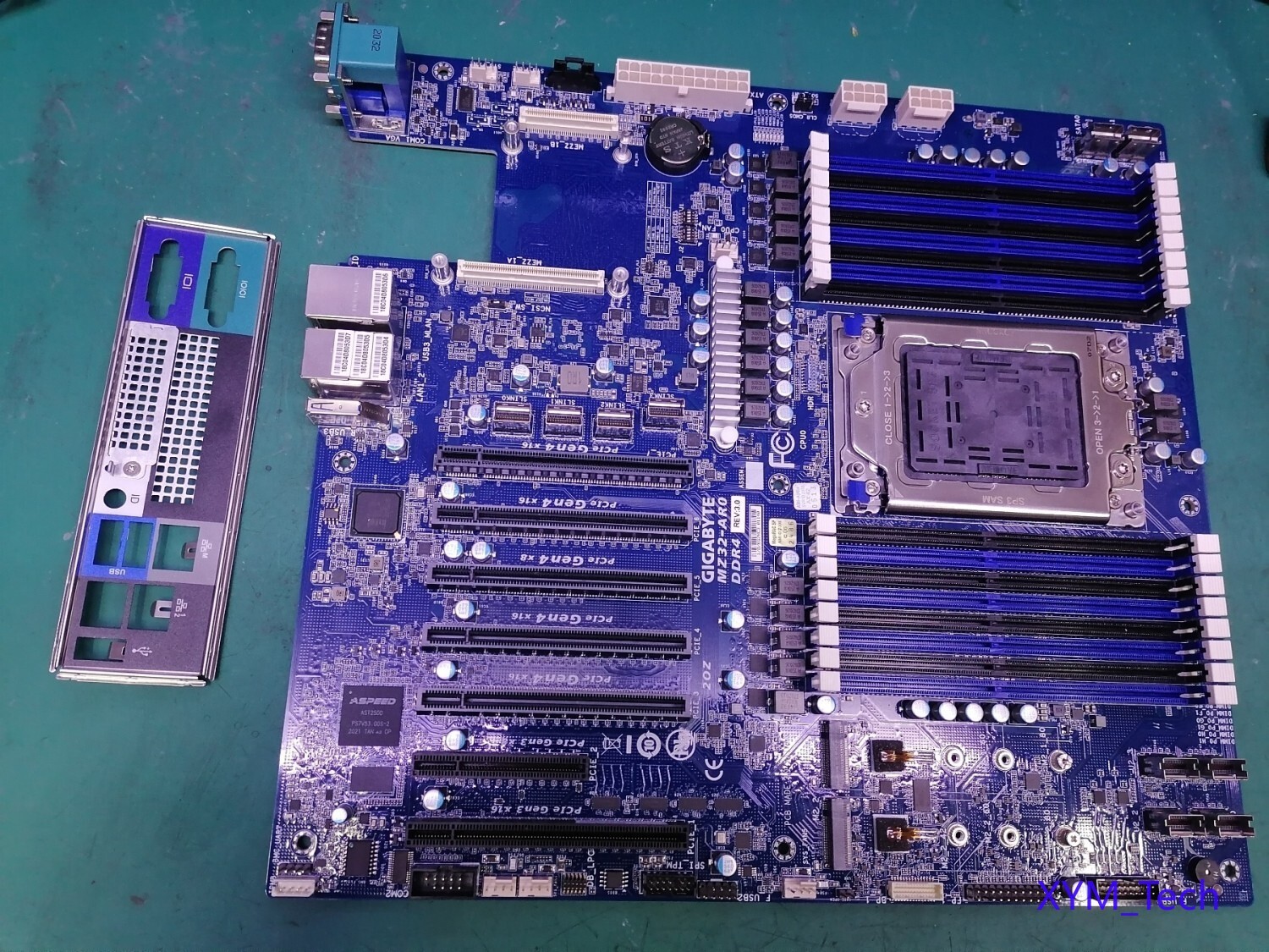 FOR Gigabyte MZ32-AR0 EPYC Motherboard with PCIE 4.0,Support Rome Milan