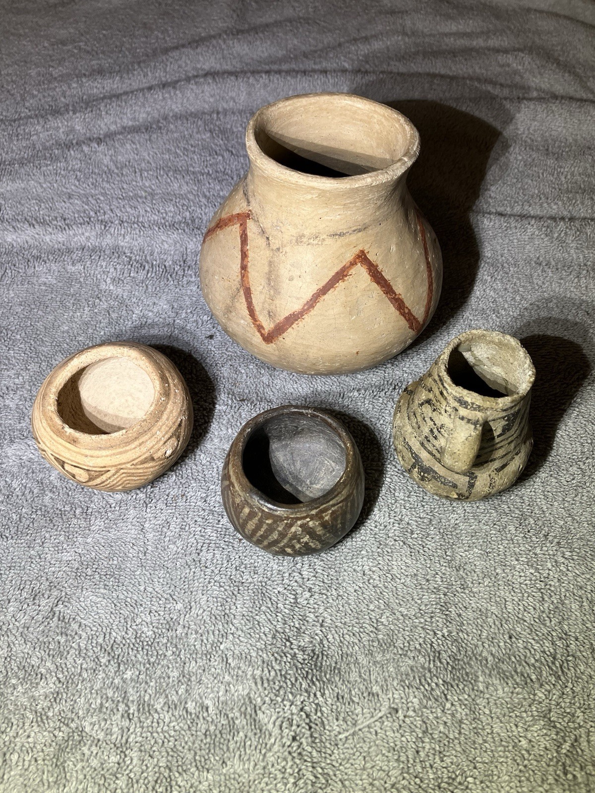 Anasazi Black On White Pottery Miniature Collection