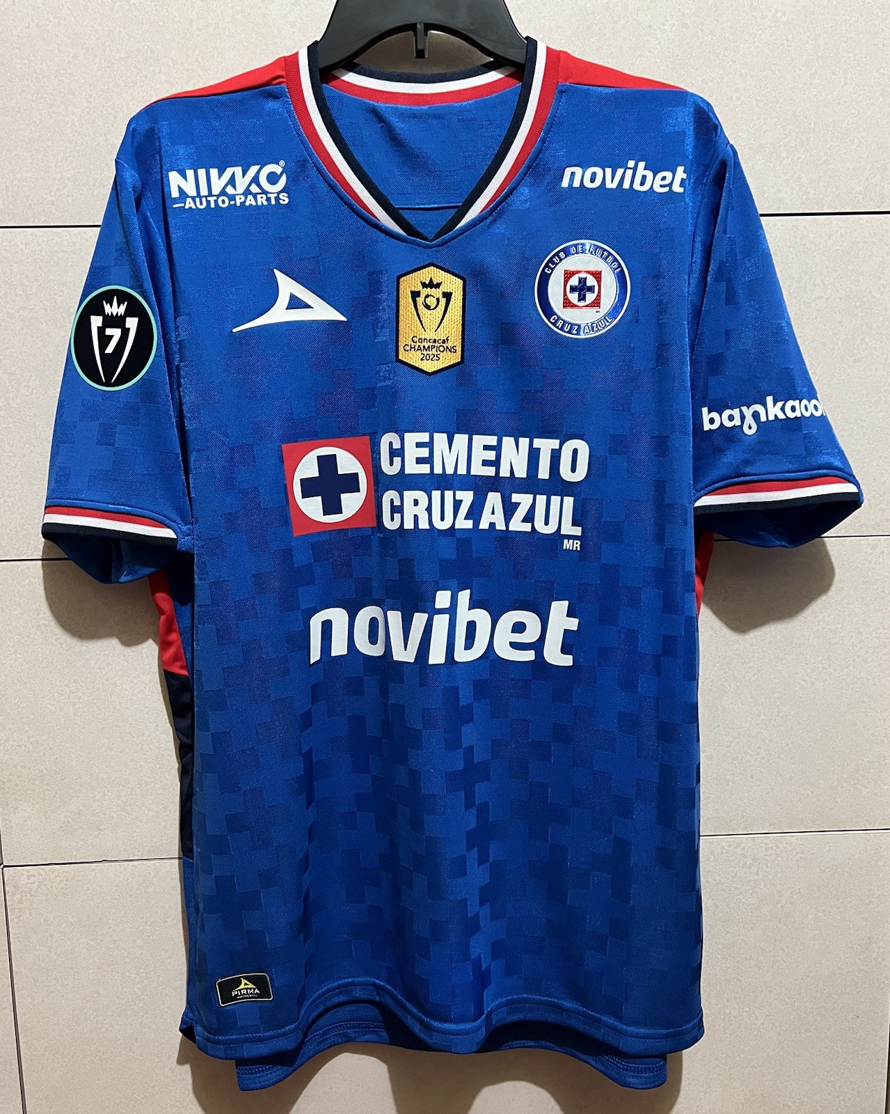 Cruz Azul Jersey Pirma 2025 - 2026 Concacaf Champions Cup 7 Copas y Campeon