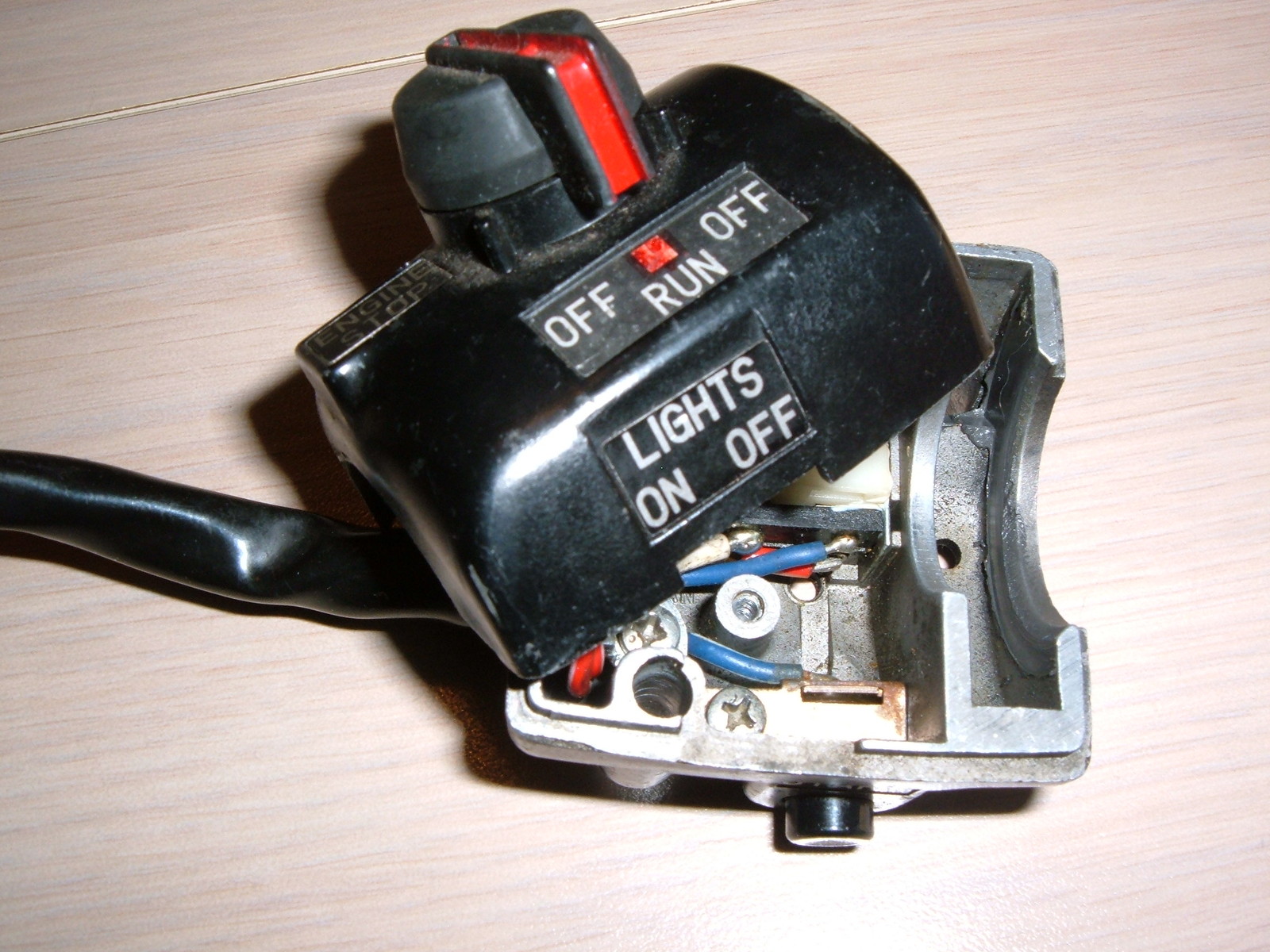 YAMAHA XJ, XS, XV, XV750, XS1100, XS650, XS850, XJ650, XS400 STARTER BUTTON NEW