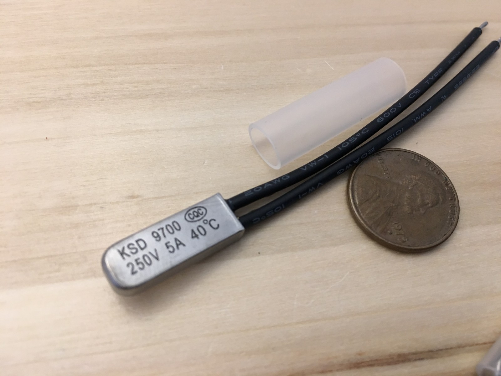 2 Piece 40ºC N/O normally Opened Thermal Protector Thermostat switch KSD9700 A11