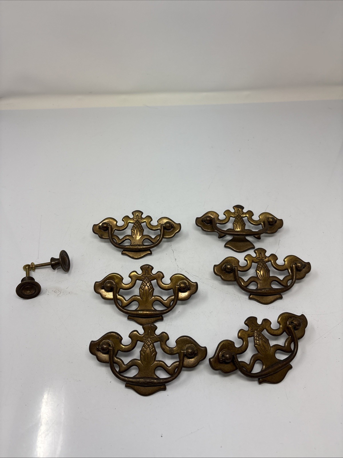 Antique Vintage Beautiful Ornate Victorian Drawer Pull Handle(6)& 2 Knobs