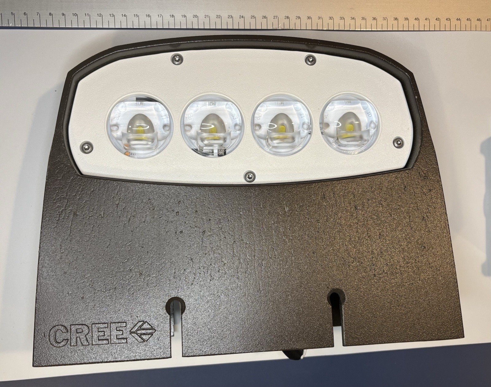 Cree Wall Pack CKCR-XSPW-B-WM-3ME-4L-57-UL-BZ - Color Bronze