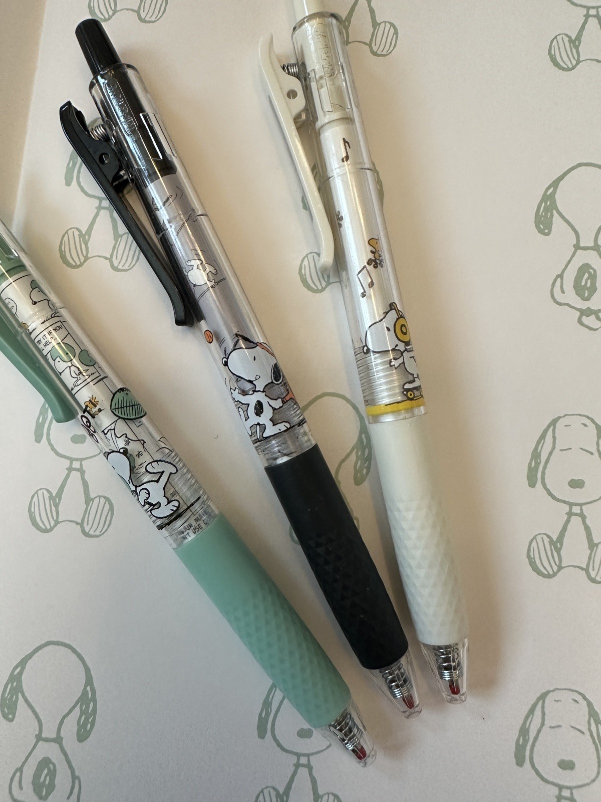 3 x Cute Snoopy Peanuts Pens 0.5mm Black Ink Soft Grip Gift New