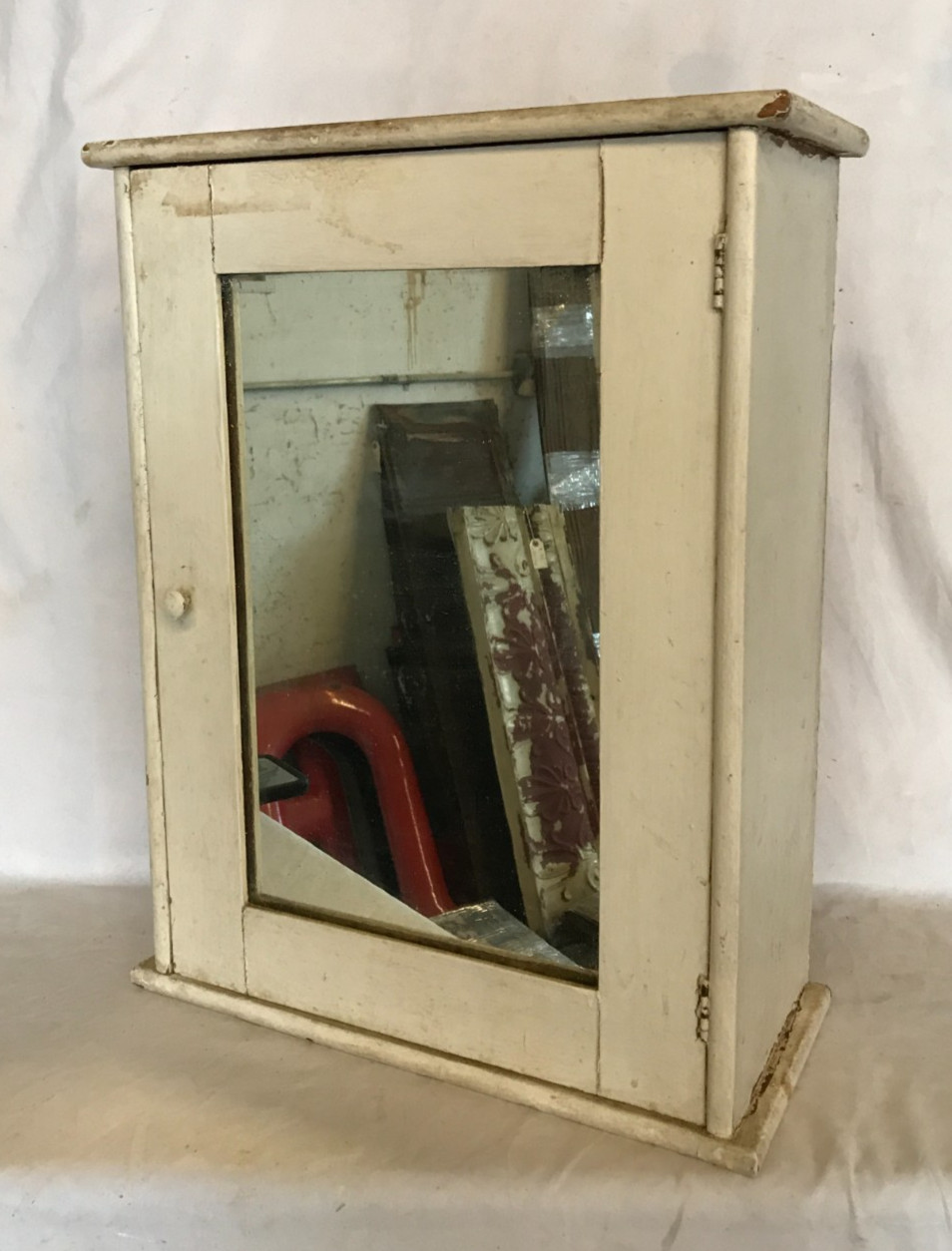 VTG Shabby White 17x21 Wood Wall Mounted Medicine Cabinet Chic Old 479-26B
