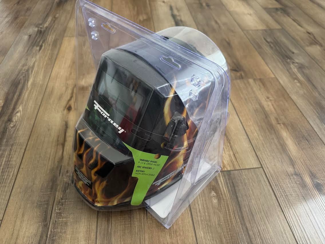 Forney Industries Scorch Auto-Darkening Filter (ADF) Welding Helmet 55859 New