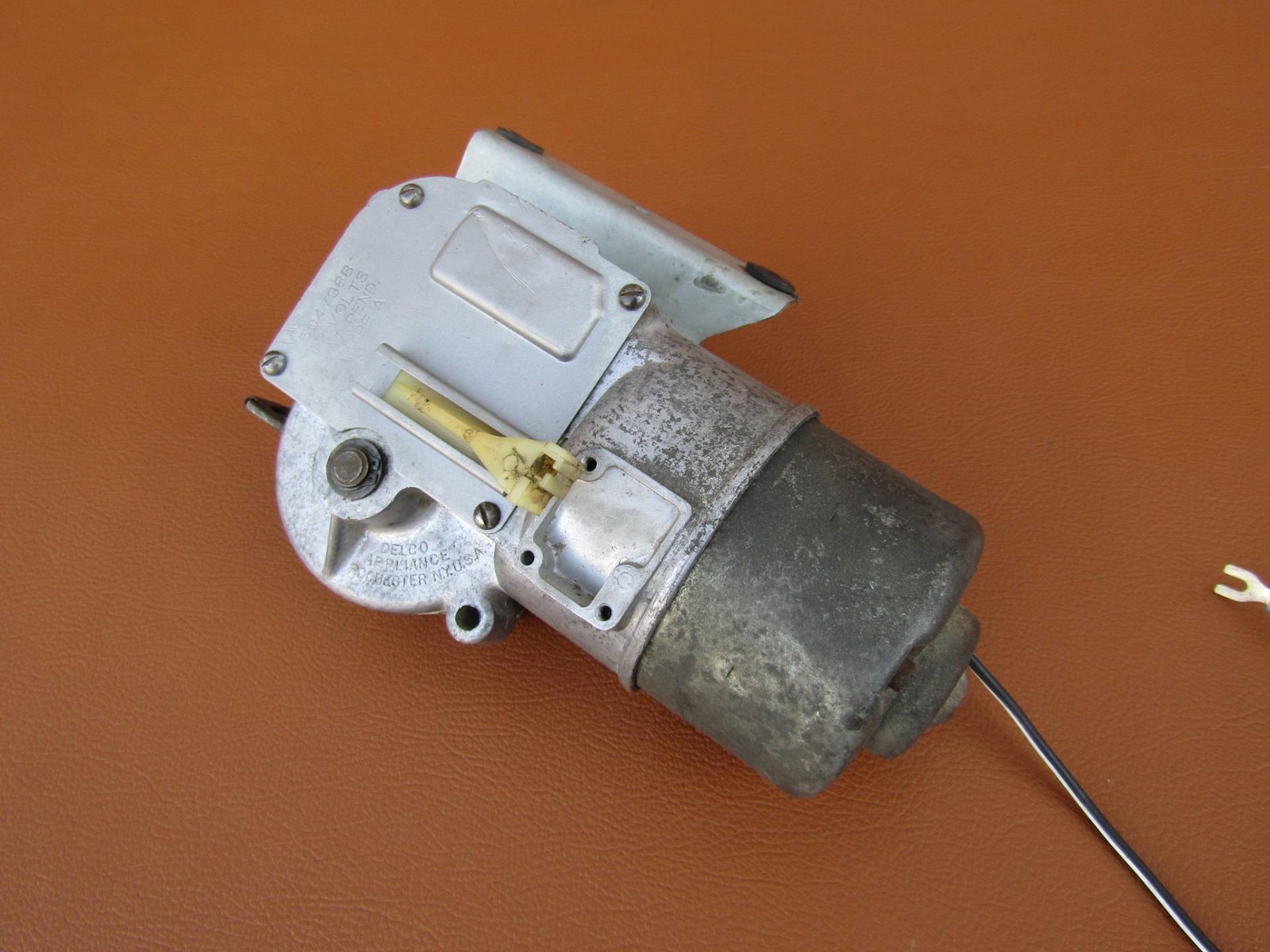 1955-1957 Chevy GMC Truck Nice Orig Electric Windshield Wiper Motor 5047988