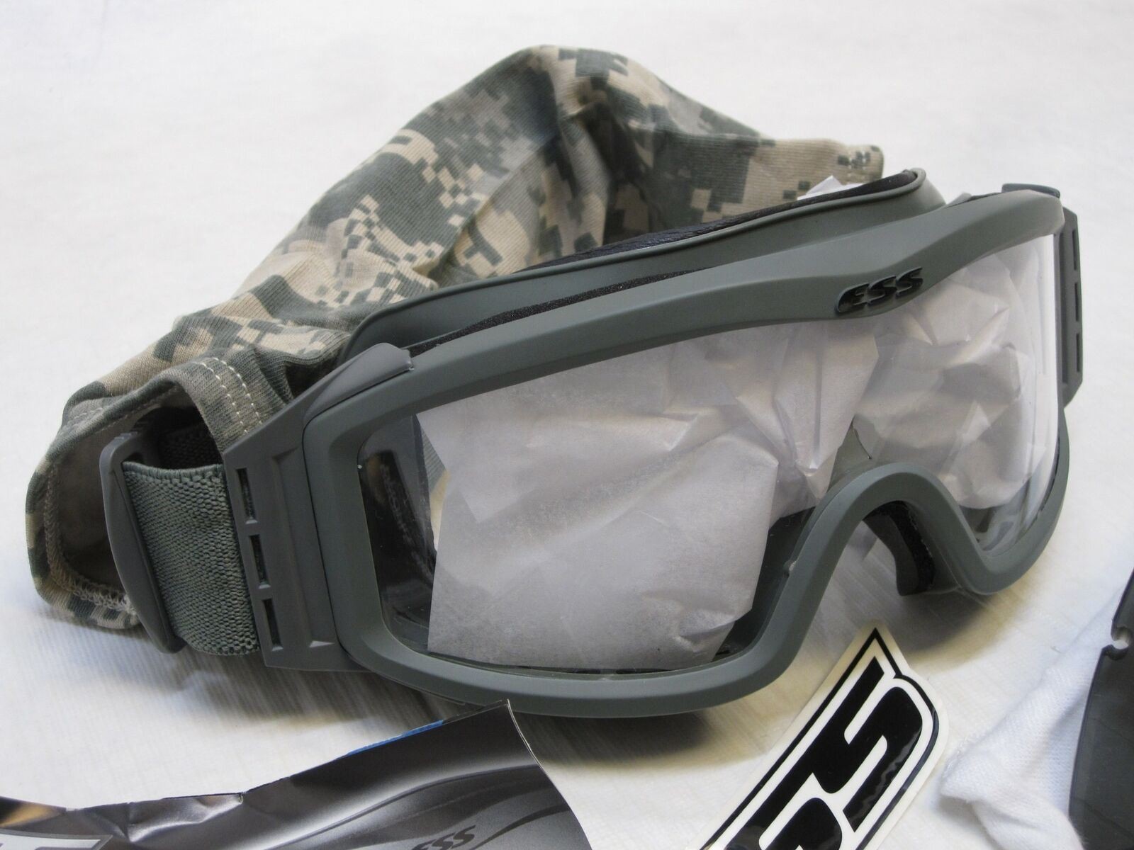 NWOT ESS GOGGLES LOW PROFILE NVG ARMY ACU DIGITAL SLEEVE FOLIAGE GREEN EYE PRO