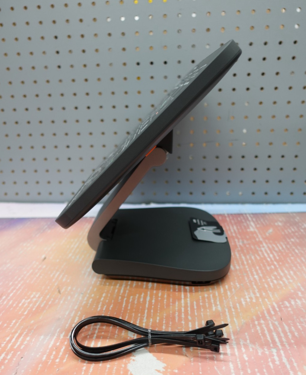 Toast Flex 3 POS Terminal TT300