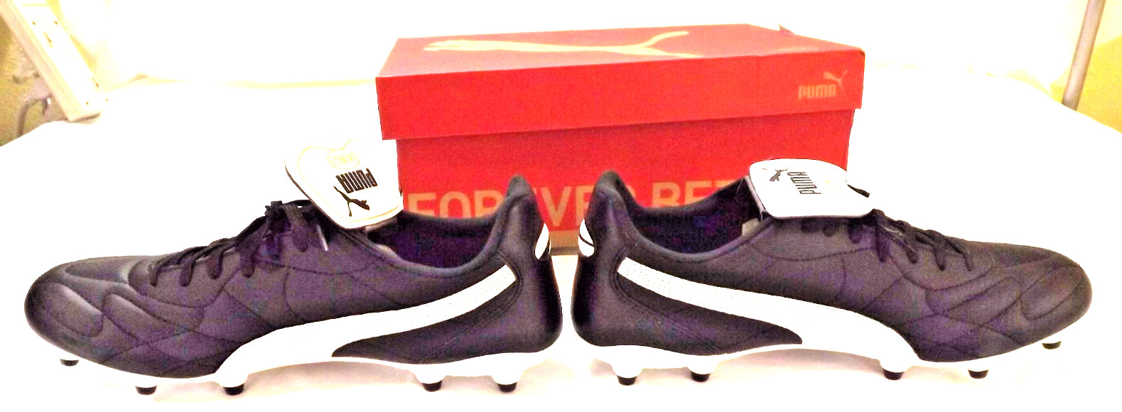 Puma King Top Black White Gold Men Soccer Cleats Shoes 107348-01 Sz 9.5