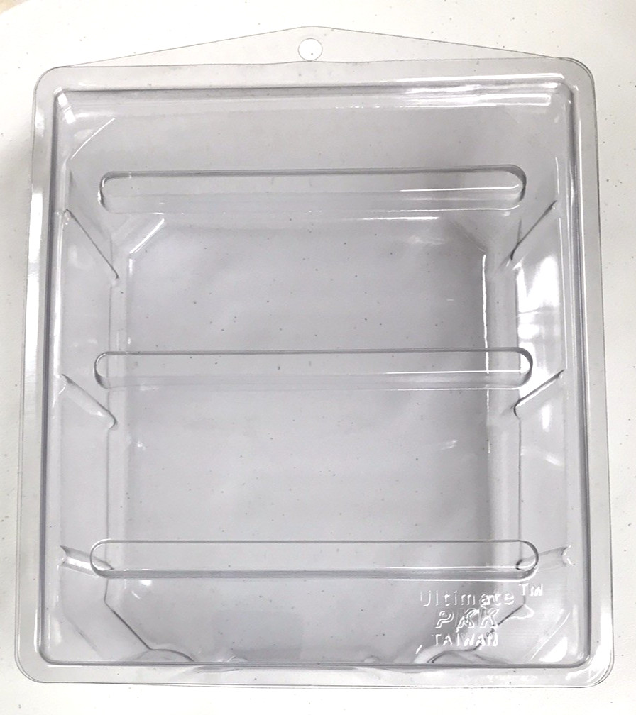 Ultimate PKK Plastic / Acrylic Starting Lineup Protective Display Case - NEW
