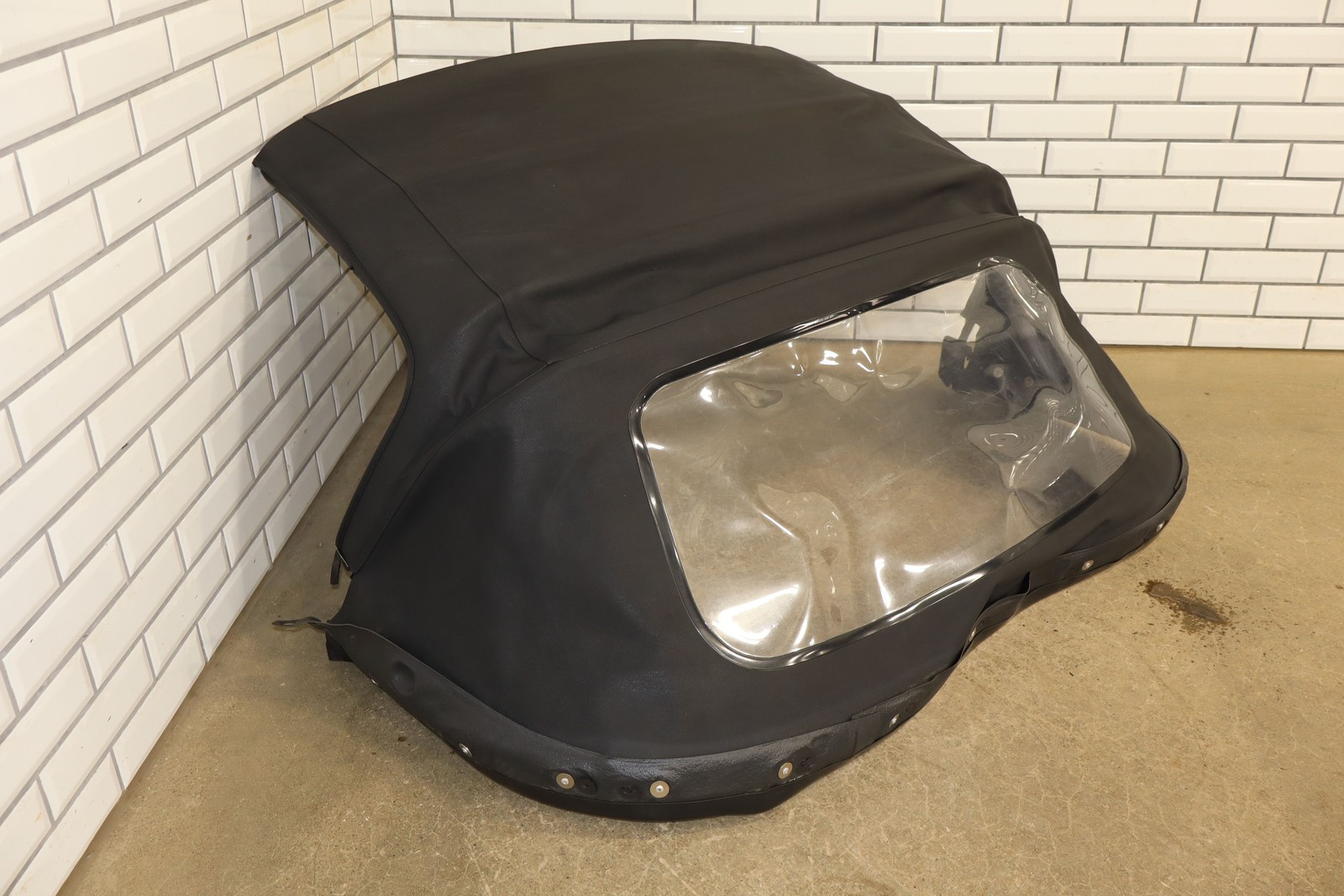 99-05 Mazda Miata NB Black Soft Top Convertible Roof W/Frame & Plastic Window