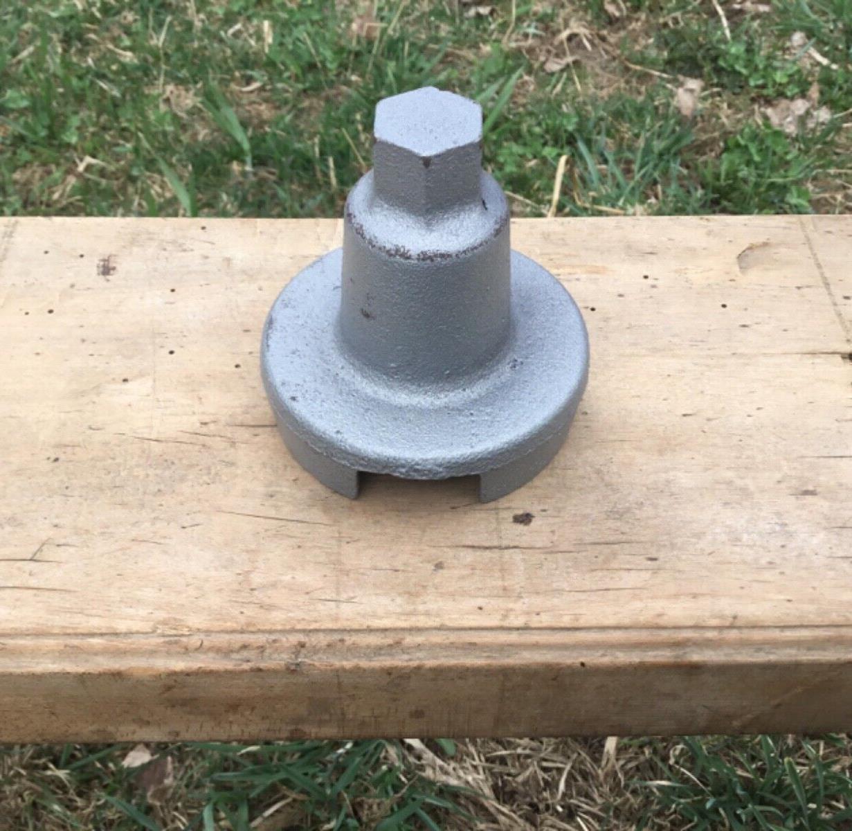 Ratchet Starter Clutch Removal Tool OEM Briggs and Stratton