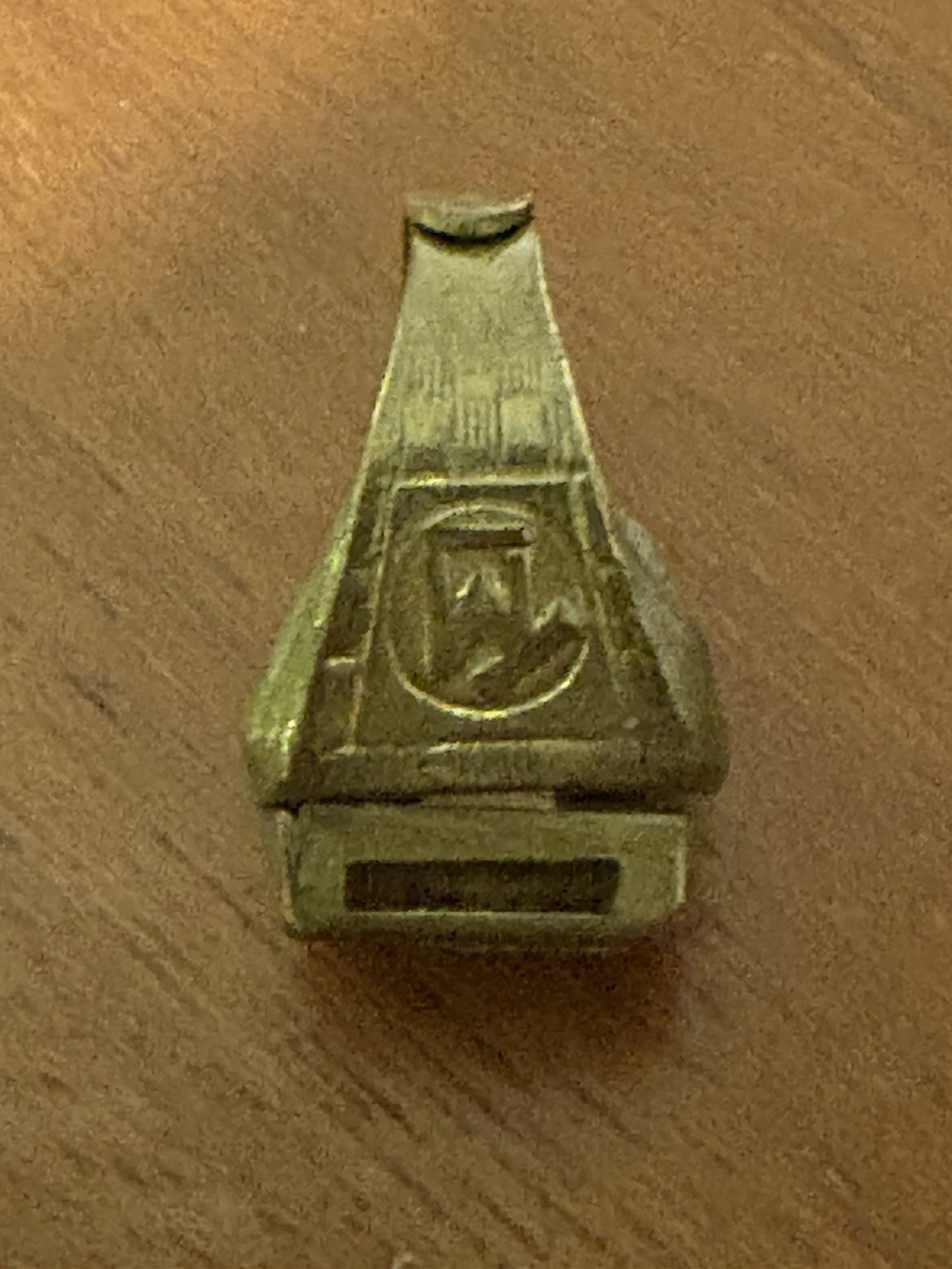 Tom Mix Look Around Ring Box prize 1940’s