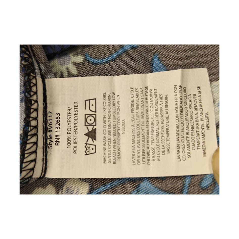 Vera Bradley Halo V6117 MGB Moonlight Garden Black V-Neck Print Scrub Top