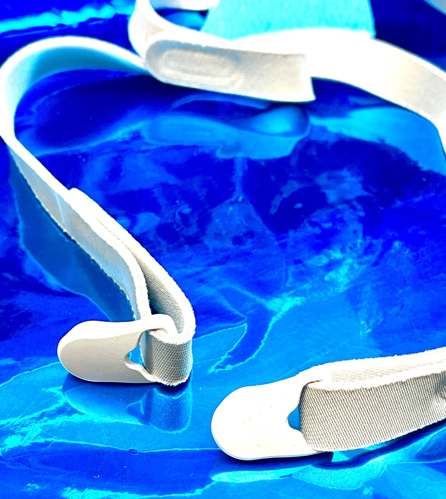 New ResMed AirFit F30i HEADGEAR with Clips Replacement 63372 STANDARD