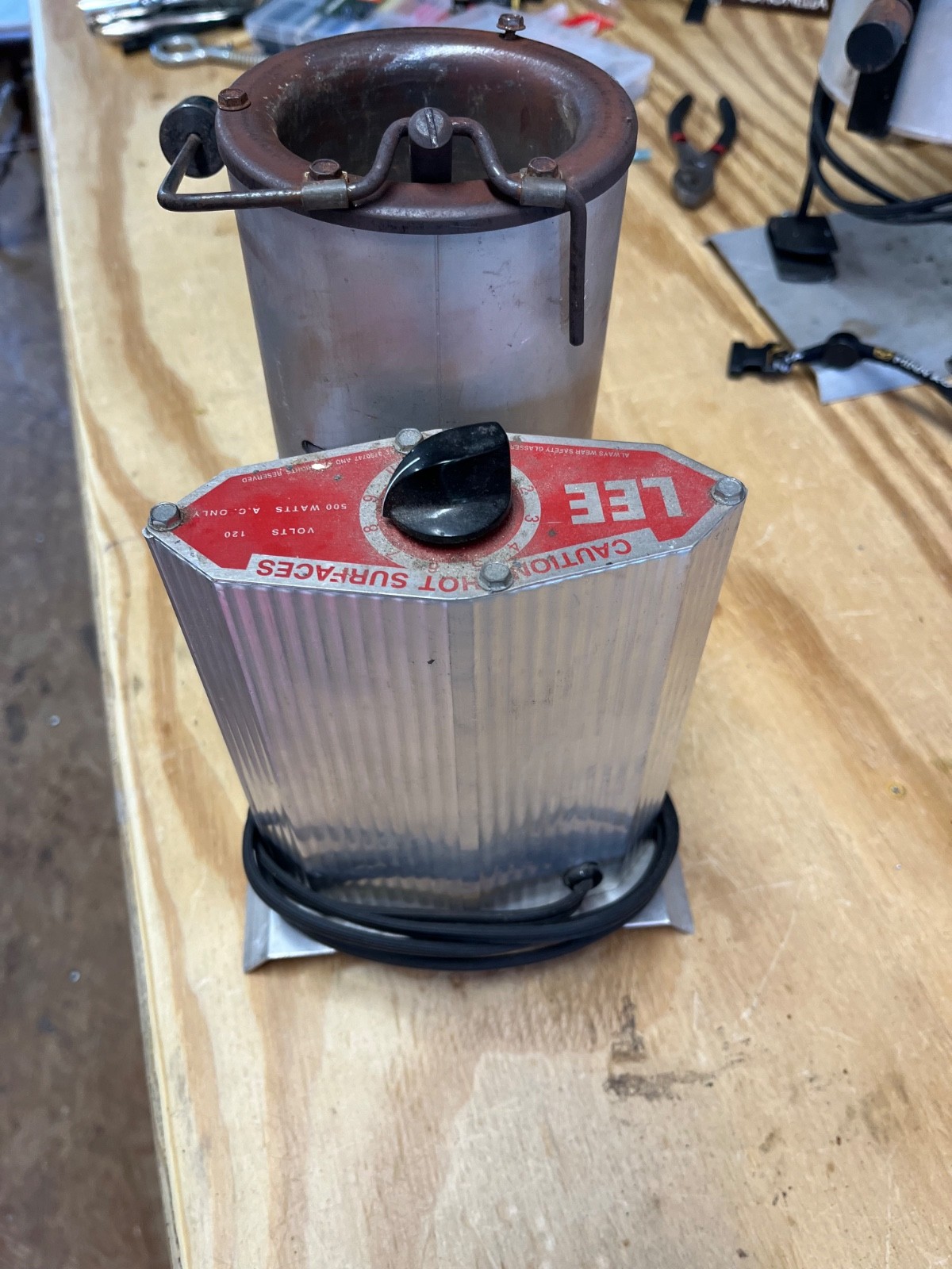 Lee Precision Electric Metal Melter 110 volts