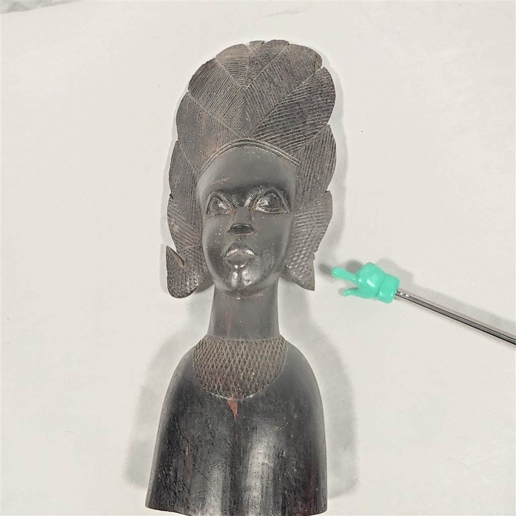 VTG African Bust Sculpture Carved Wood Woman Tribal Art Hand Carved GUC