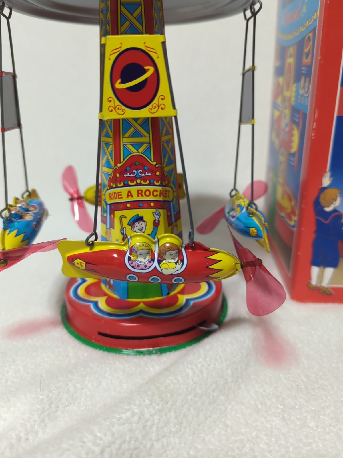 Schylling Rocket Ride Carousel • Featured In Baby Einstein 12th Video