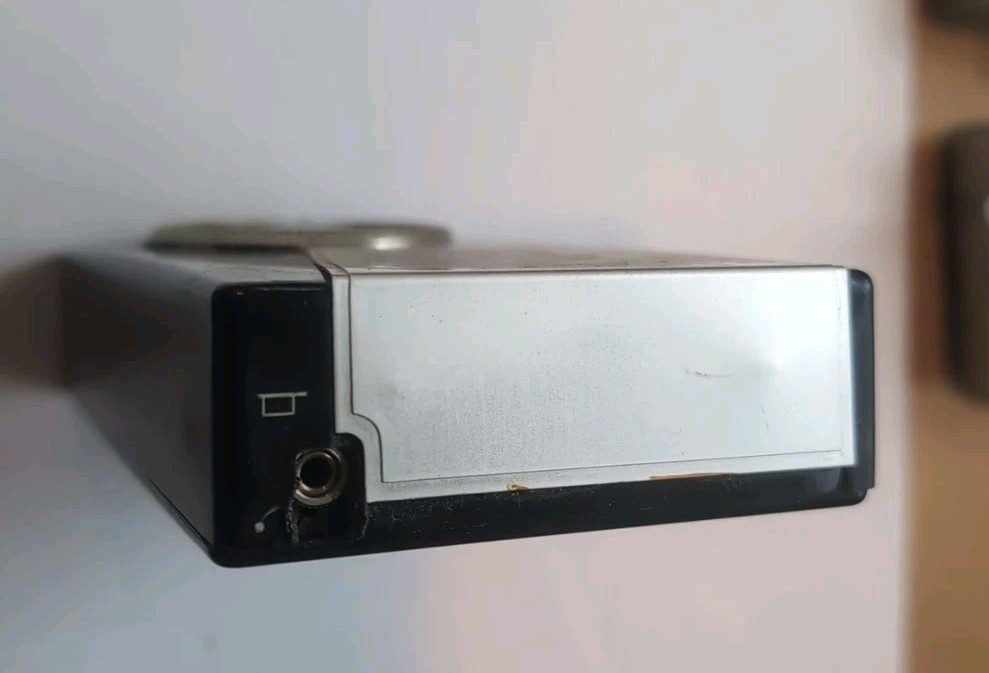 Rare Philips Transistor Radio L1 D 90 T 6V